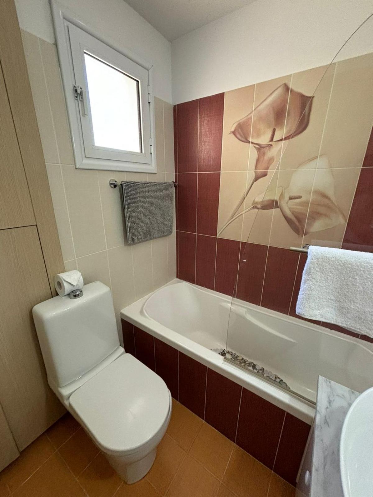 Horizon Bliss At Coral Bay Apartment Peyia Exterior photo